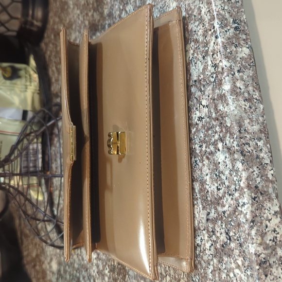 Vintage Tano by Madrid Small Tote - Picture 9 of 9